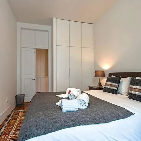 Myplacelisbon - Luxury Trindade Ii Апартаменти